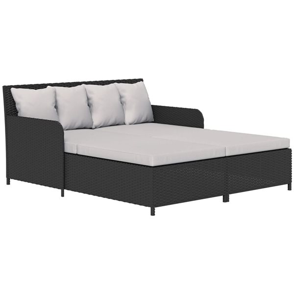 Outsunny Grey Rattan Outdoor Daybed with 4 Pillows