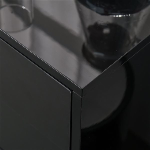 HOMCOM 31-in W Black Particleboard Freestanding High Gloss Buffet Sideboard w/ Drawers