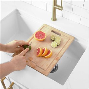 Planche à découper en bambou Stylish 15 L. x 11 po l. pour poste de travail