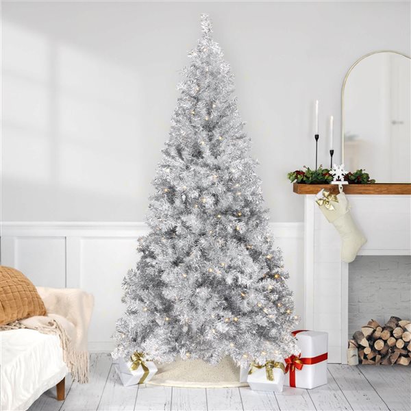 Northlight 9-ft H Pre-Lit Silver Tinsel Full Artificial Christmas Tree w/ 600 Incandescent Clear Lights Tree Stand