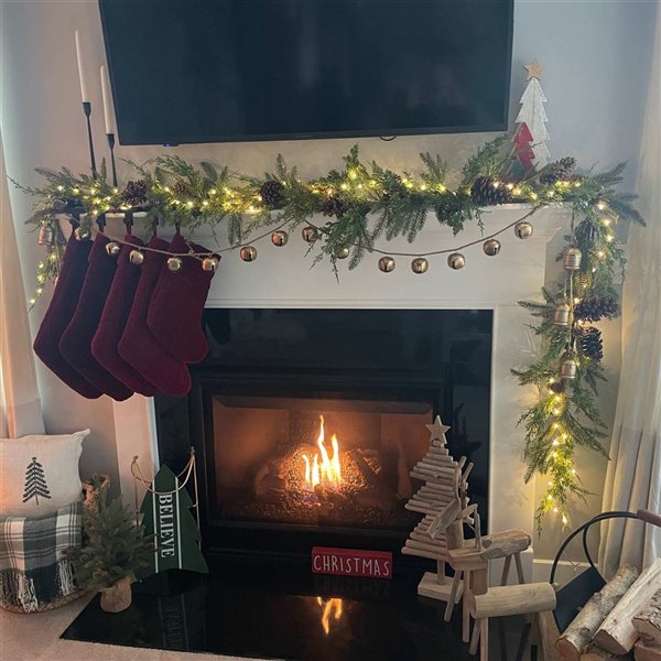 Northlight 25.5-in H Rustic Wooden Full Artificial Christmas Tree w/ Star Decoration