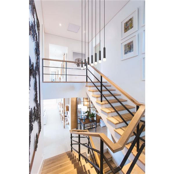 Z-Lite Stari Matte Black Transitional 7-Light Linear Chandelier