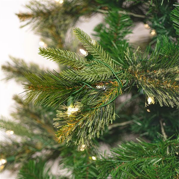 Vickerman 8.5-ft Cashmere Slim Artificial Christmas Tree with Warm White Duralite LED Lights - Green