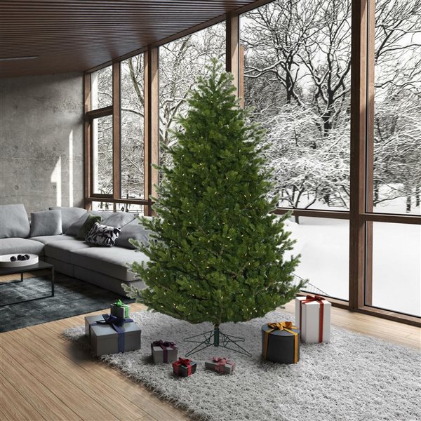 Vickerman 9-ft x 67-in Eagle Fraser Full Artificial Christmas Tree with Warm White Duralite LED Lights