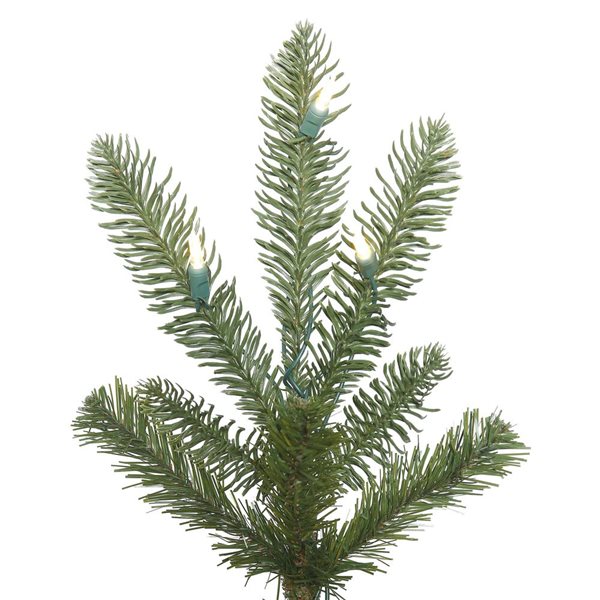 Vickerman 7.5-ft Alberta Spruce Full Artificial Christmas Tree with Warm White Duralite LED Lights - Green