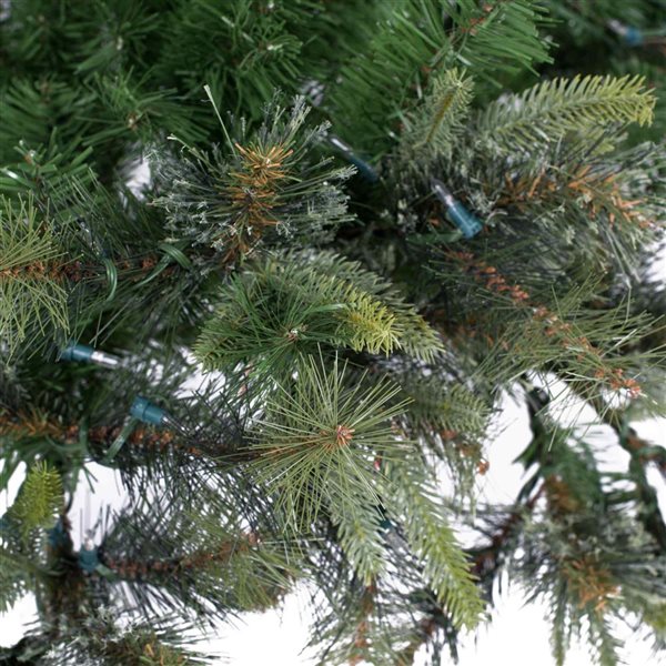 Vickerman 7.5-ft Cashmere Pine Artificial Christmas Tree with Warm White Duralite LED Lights - Green