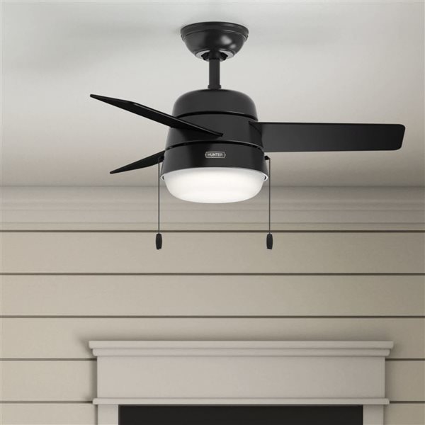 Hunter Aker 36-in 3-Speed 3-Blade Matte Black/Walnut Reversible Indoor Ceiling Fan w/ Light