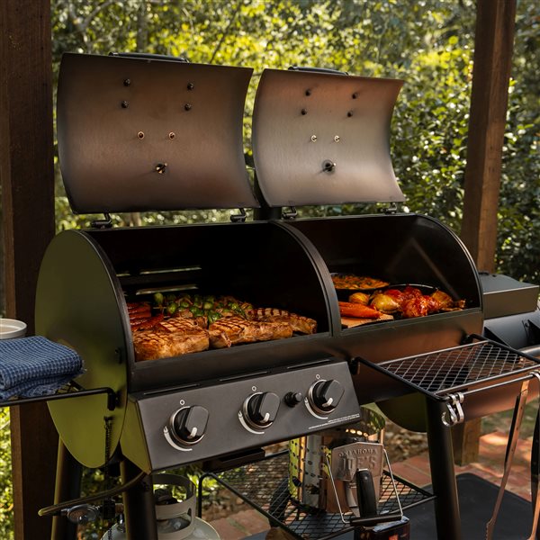 Oklahoma Joe's Canyon 40.1-in Black Combo Grill and Smoker