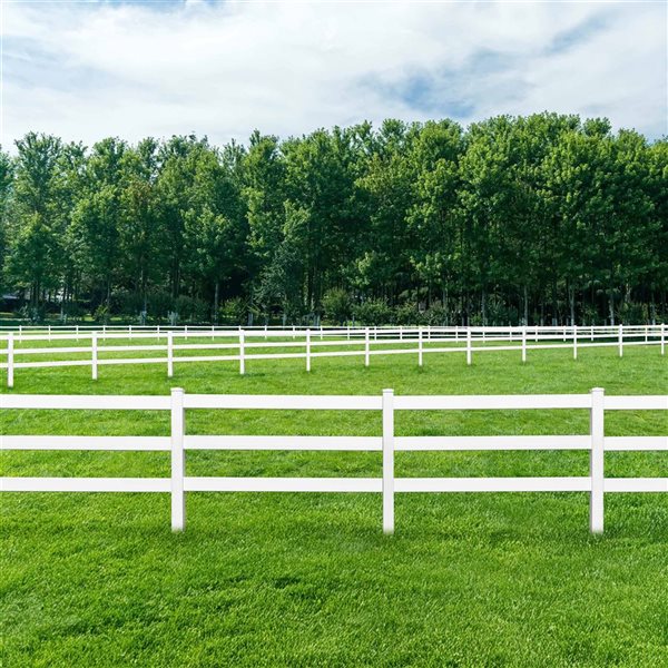 everhome 320-ft White Vinyl Ranch Fence Kit