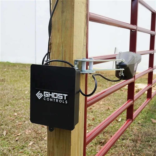 Ghost Controls Battery Box with Harness and Two Batteries