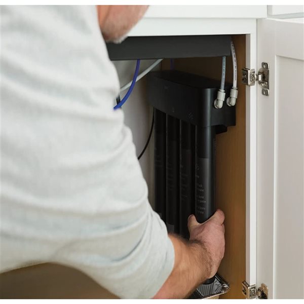 MOEN 4-Stage Under Sink Reverse Osmosis Advanced Filtration System