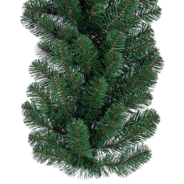 Vickerman 9-ft x 18-in Indoor Unlit Oregon Fir Artificial Christmas Garland