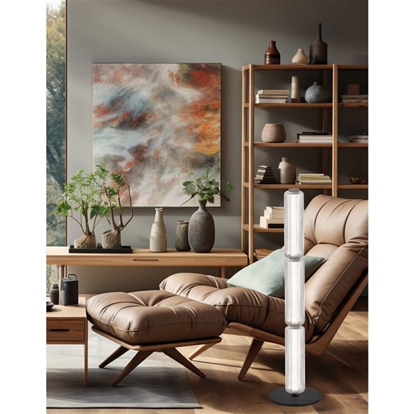 Dainolite Ramona LED Floor Lamp - Matte Black