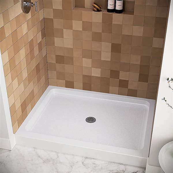 Streamline 48 x 32-in Alcove Acrylic Shower Base in Glossy White With Center Drain