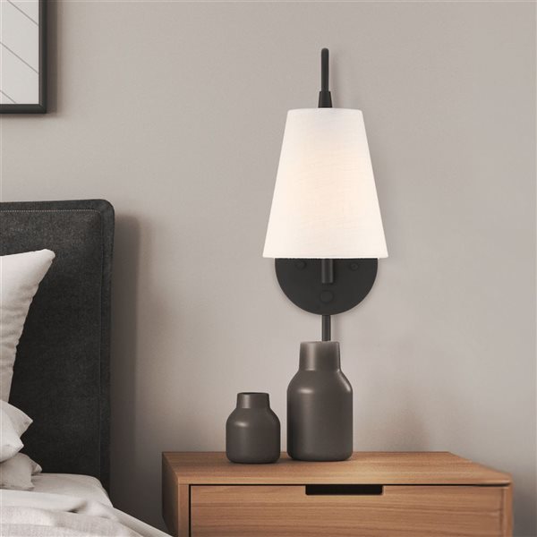 Hunter Valley Park Large 1-Light Wall Sconce - Matte Black