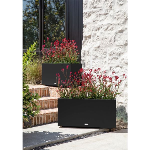 Veradek Block Series Long Box Medium 32-in Plastic Planter - Black