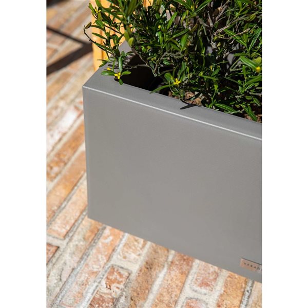 Veradek Block Series Long Box Small 25-in Plastic Planter - Grey