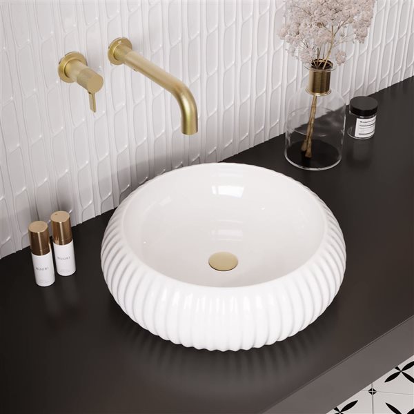 DeerValley 15.75-in Round Modern White Ceramic Fluted Bathroom Vessel Sink