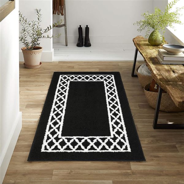 Marina Decoration 26 x 45-in Moroccan Trellis Non-Slip Rubber Backing Accent Rug - Black