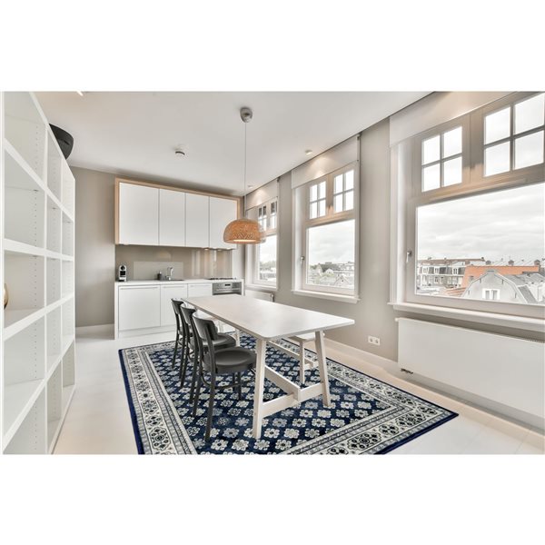 Marina Decoration 5 x 7-ft Rectangular Floral Non-Slip Rubber Backing Area Rug - Silver