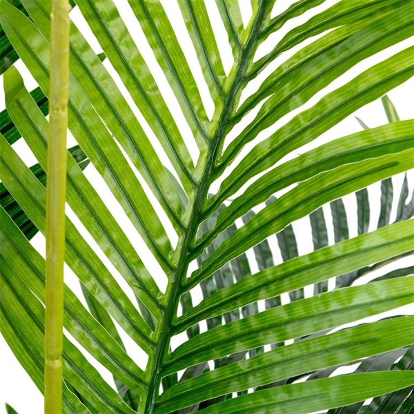 Northlight 5.25-ft Potted Artificial Green Areca Palm Tree