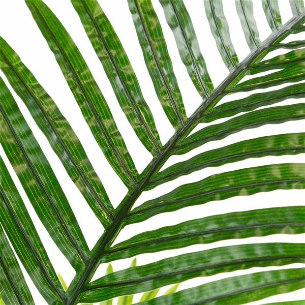 Northlight 5.25-ft Potted Artificial Green Areca Palm Tree