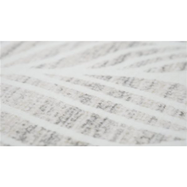 Rug Branch Blossom 4 x 6-ft Floral Area Rug - Off-White