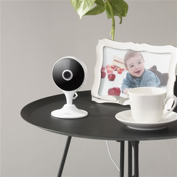 Lorex 2K Indoor Wi-Fi Security Camera - 2-pack