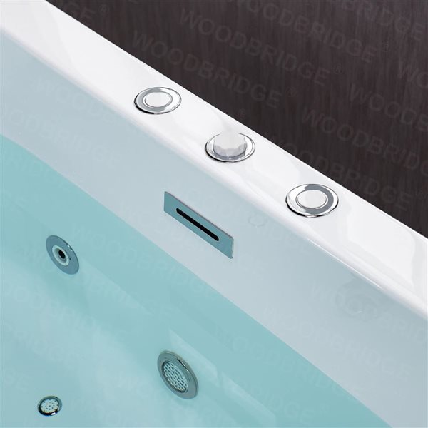 Woodbridge 66.5 x 32-in Freestanding Bathtub with Center Drain and Overflow