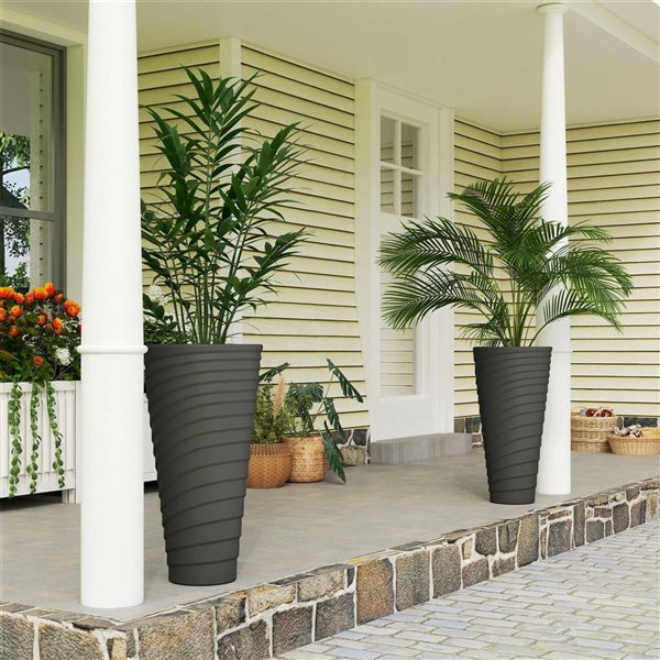 Outsunny Set of 2 29-in Black Stackable Planters