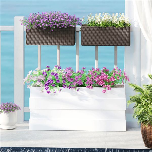 Outsunny 2-Piece Brown Hanging Railing Planter Box