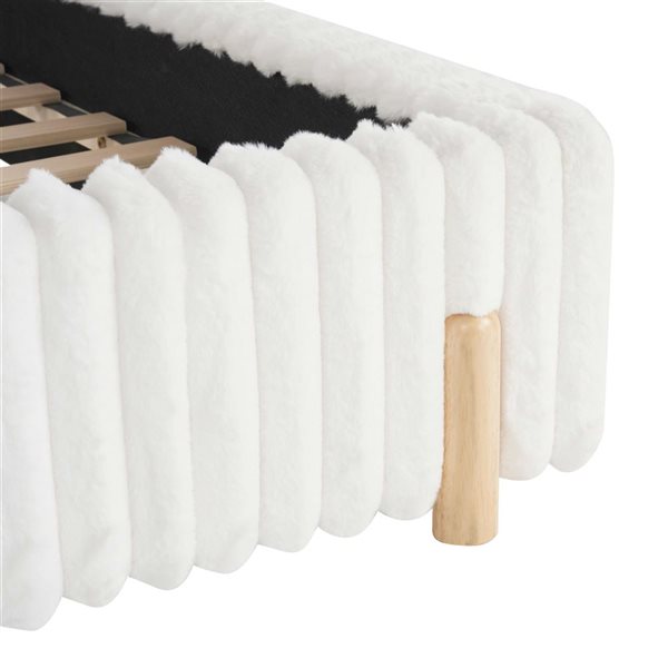 Best Selling Home Decor Minimalist King-Size Wood Solf Pile Upholstered Platform Bed Frame w/ Headboard - White