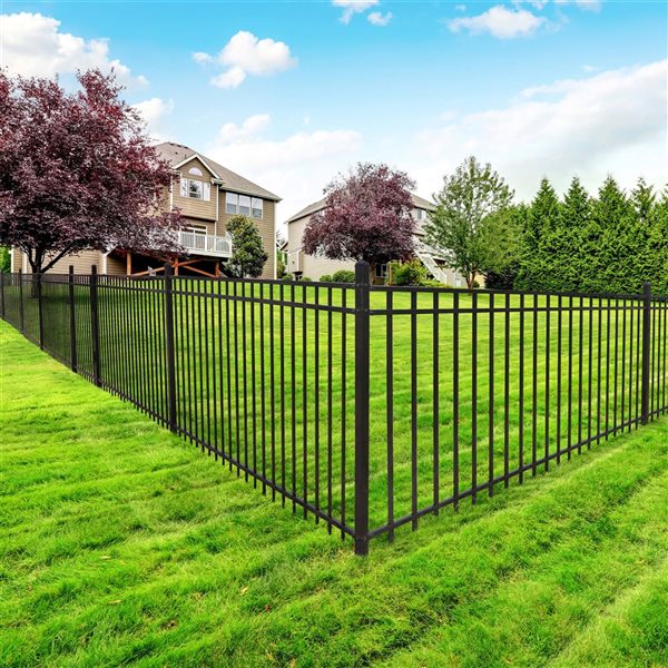 Fencer Wire Heavy-Duty Steel Flat Top Fence Panel 4 x 8-ft