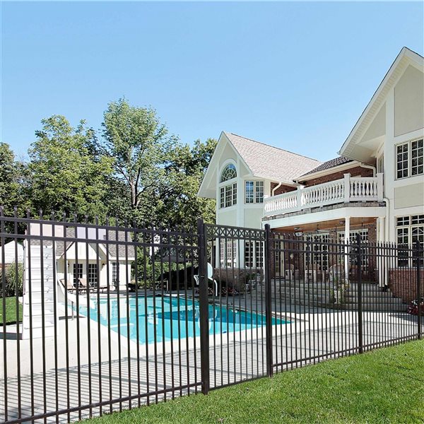 Fencer Wire 5 x 4-ft Arched Anti-Rust Powder-Coated Steel Decorative Fence Gate