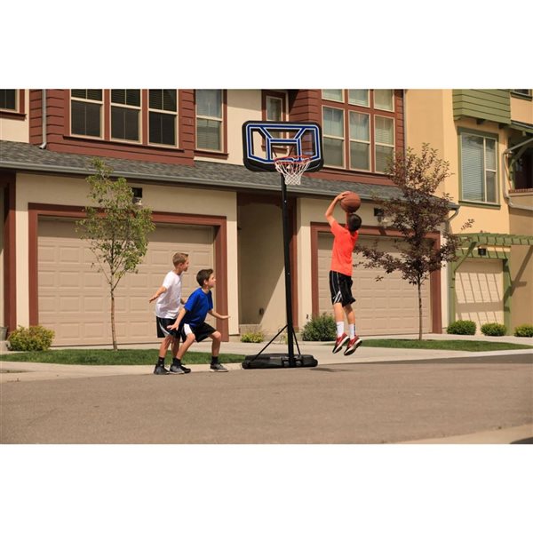 LIFETIME 44-in Polycarbonate Adjustable Portable Basketball Hoop