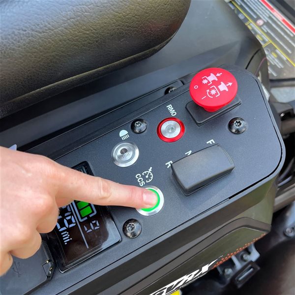 YARDFORCE Riding Lawn Mower Battery-Powered 38-in