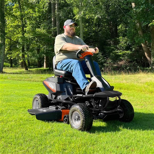 YARDFORCE Riding Lawn Mower Battery-Powered 38-in