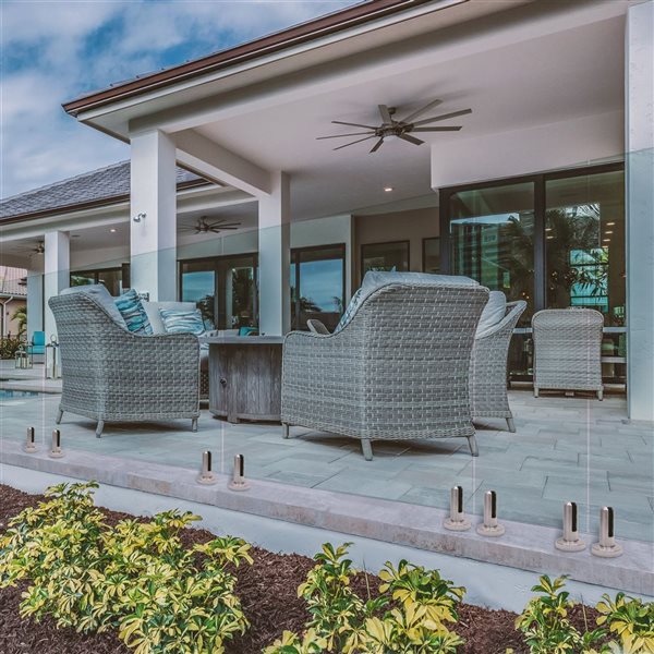 everhome Tempered Glass Panel 12 mm x 18 in x 45.67 in